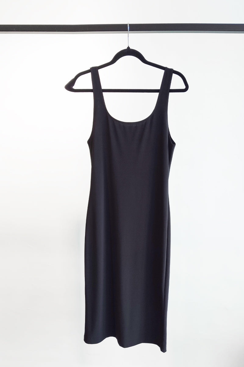 U-Shape Sleeveless Dress